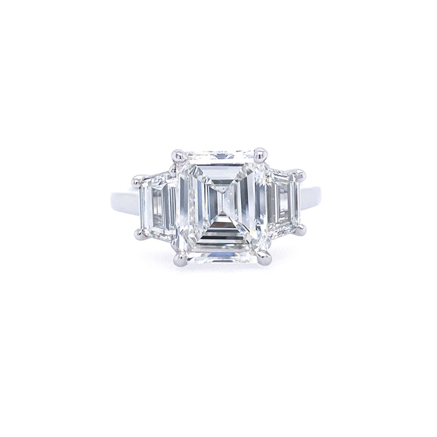 Platinum Emerald Cut Diamond with Trapezoid Side Stones