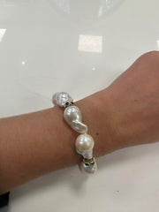 14K YG Baroque Pearl Bracelet with Sapphire Rondels