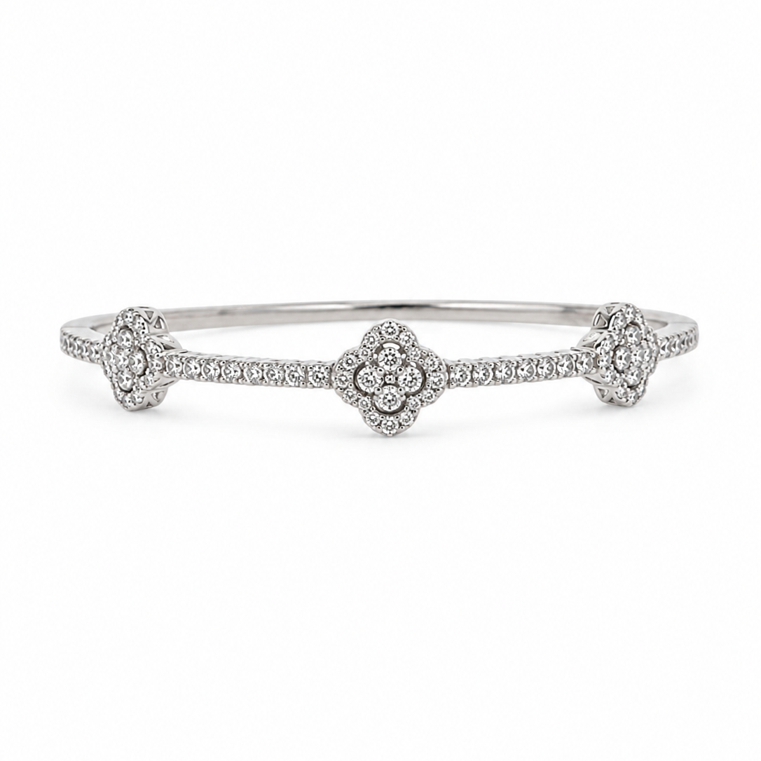 diamonds bracelet with clover shapes on white background 