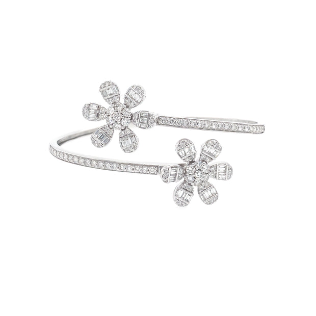 14K White Gold Diamond Flower Bracelet