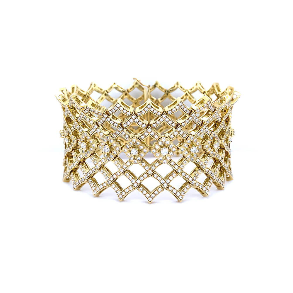 18K yellow gold and diamond bracelet