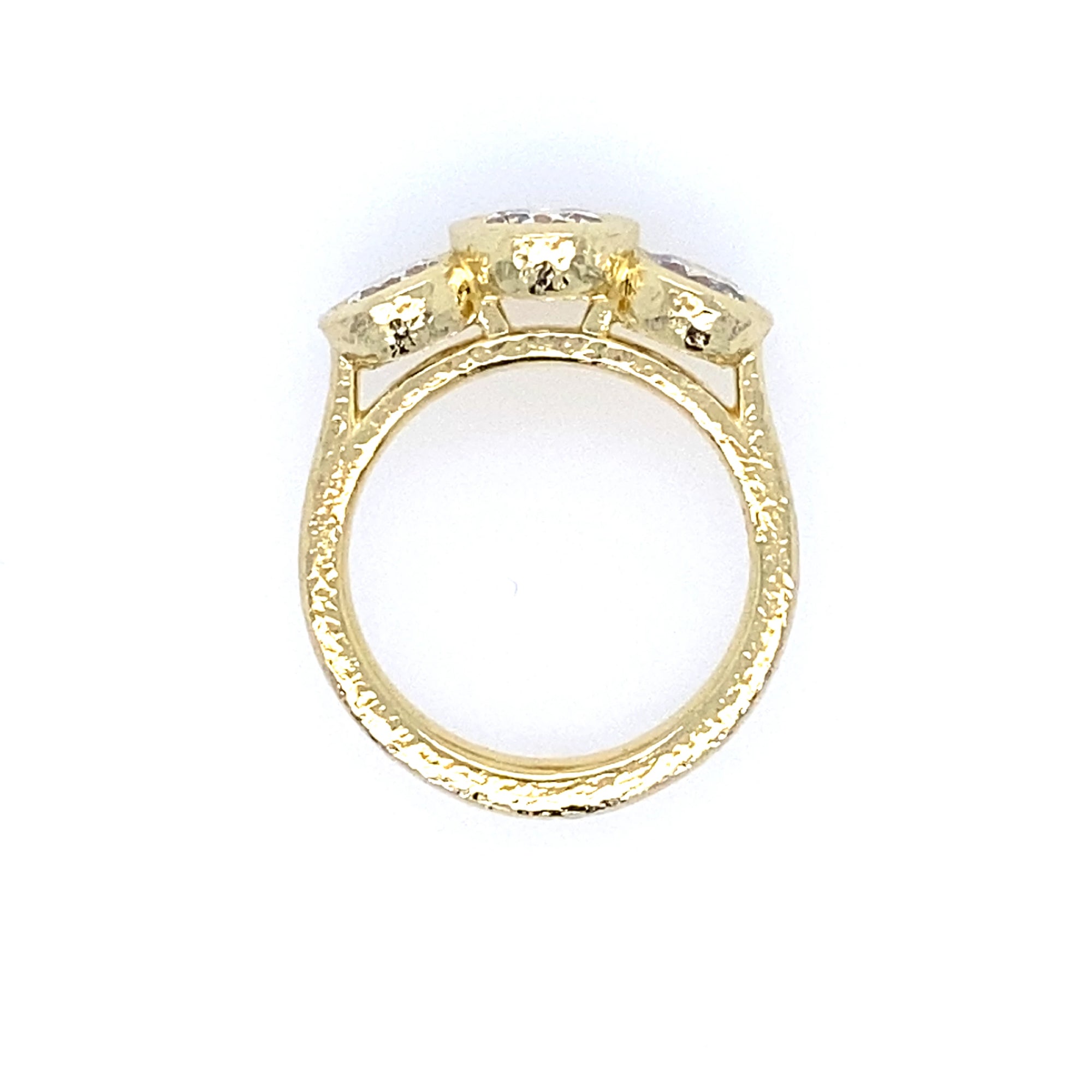 Hammered 18K Gold ring with diamonds