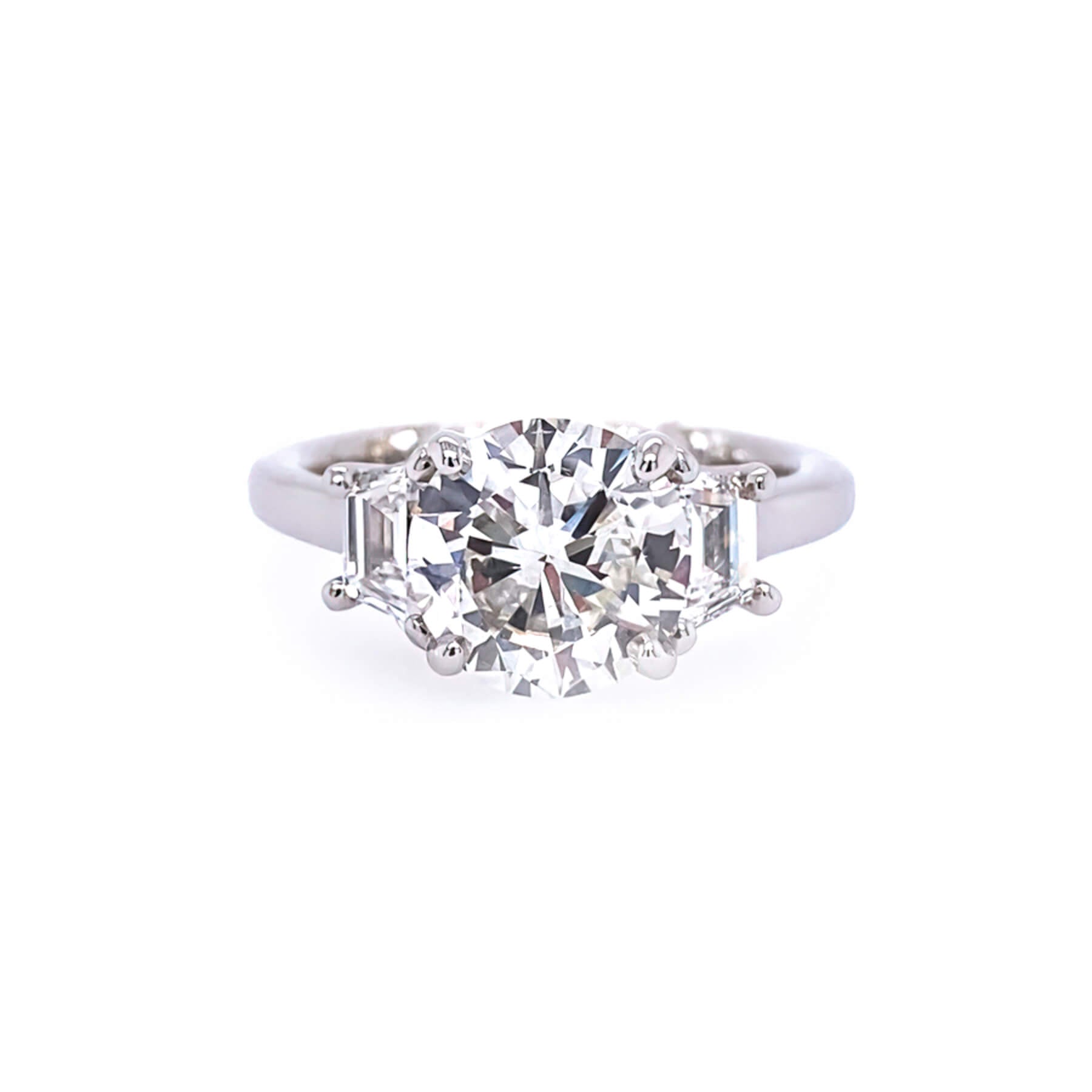 Platinum_Diamond_Engagement_Ring