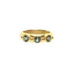 Elizabeth Locke 19k yellow gold round aquaarine stack ring