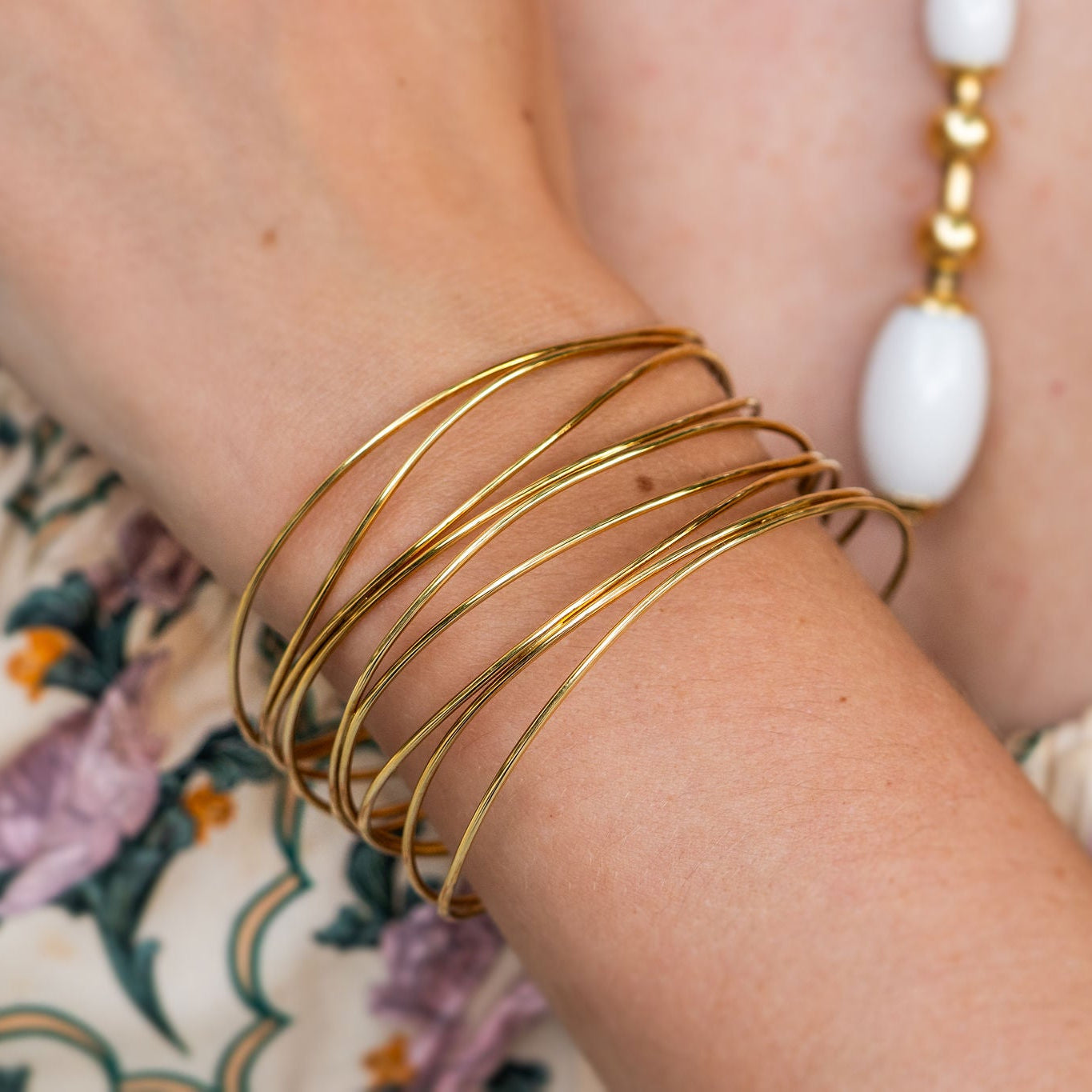 Estate Elsa Peretti Gold Wire Bracelet on model