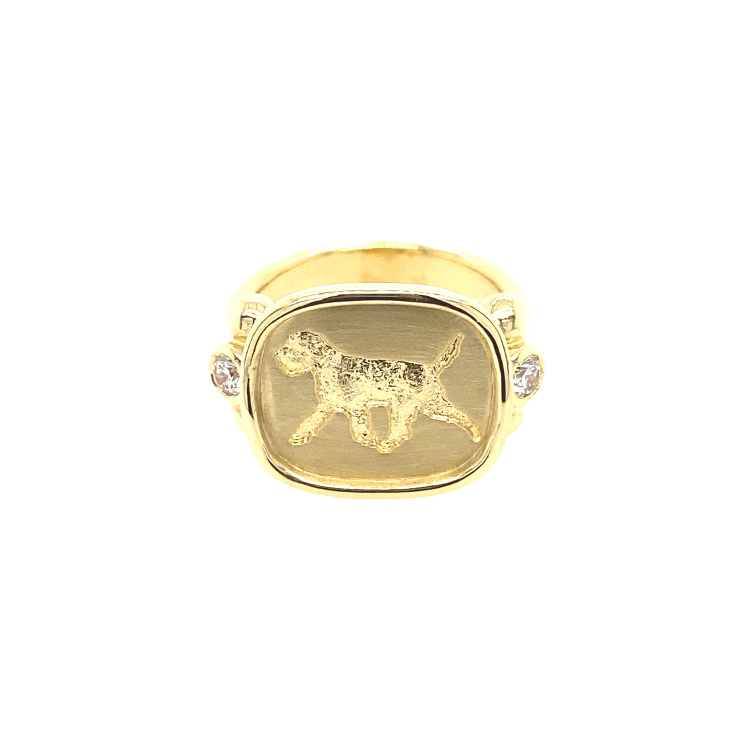 Finn ring with Griffing dog engraving