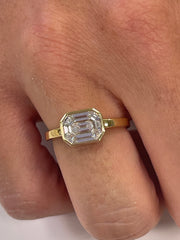 18K Yellow Gold Invisible Set Diamond Ring