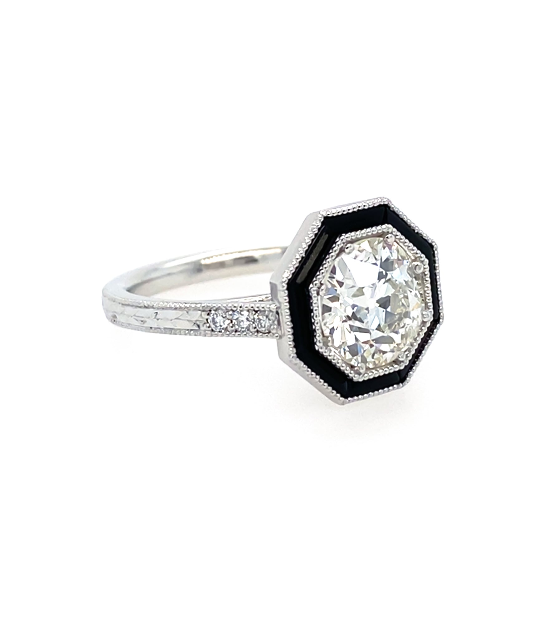 Side View of Round Diamond Engagement Ring with Onyx Detail