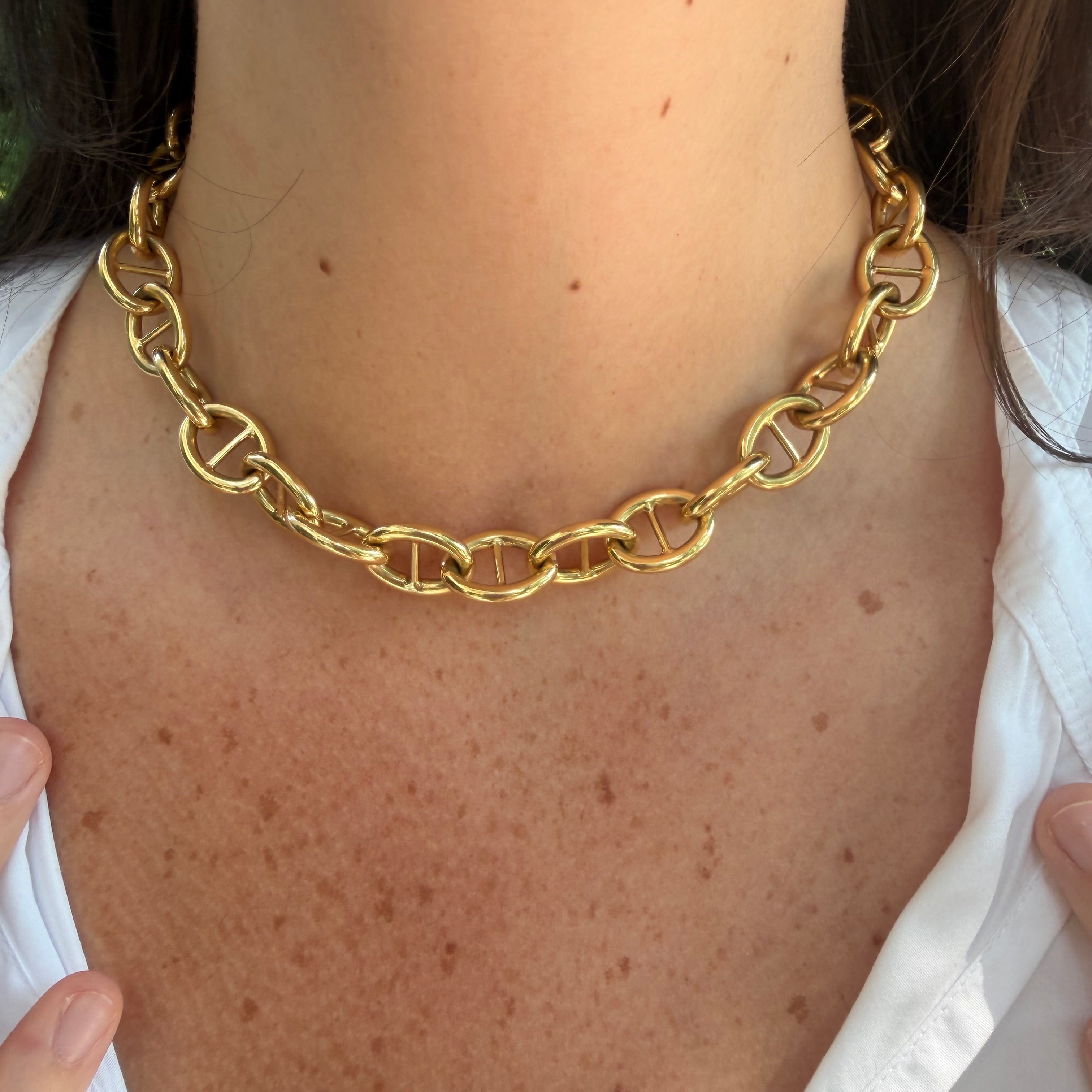 mariner_link_necklace on body