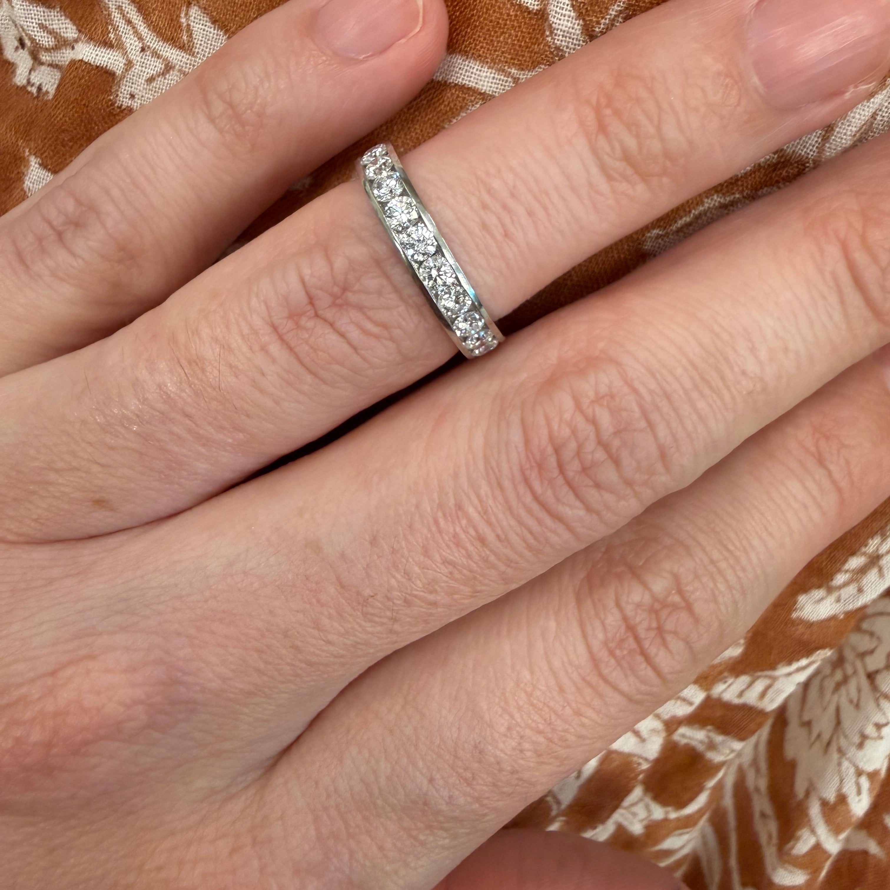 round diamond channel set band 