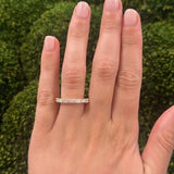 18K Yellow Gold Alternating Round and Diamond Ring