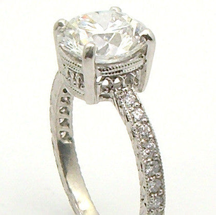 Custom_Platinum_Round_Diamond_Engagement_Ring