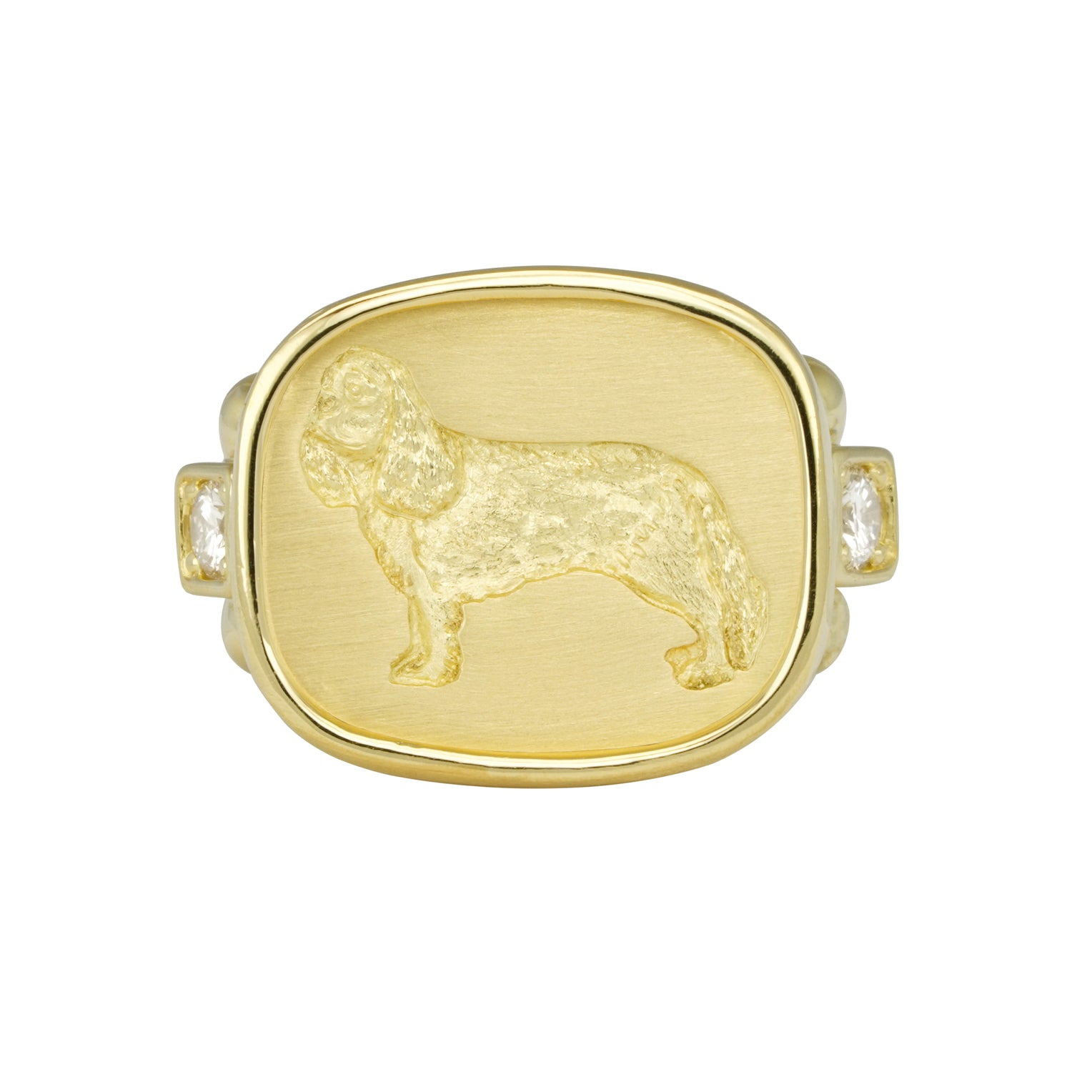 Finn-ring-with-King-Charles-dog-engraving